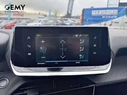 Photo 15 Peugeot 208  Electrique 50 kWh 136ch