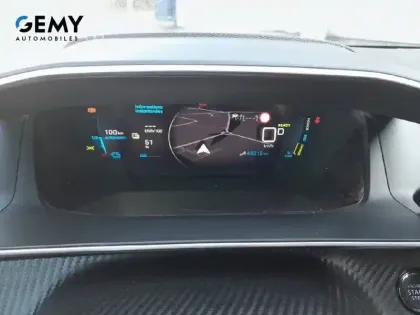 Photo 13 Peugeot 208  Electrique 50 kWh 136ch