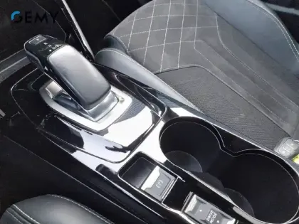 Photo 20 Peugeot 208  Electrique 50 kWh 136ch