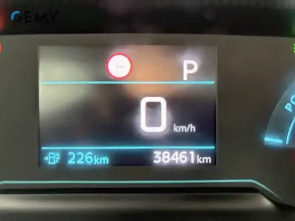 Photo 11 Peugeot 208  ELECTRIQUE 50 KWH 136