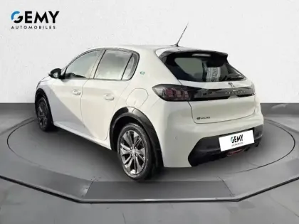 Photo 6 Peugeot 208  ELECTRIQUE 50 KWH 136