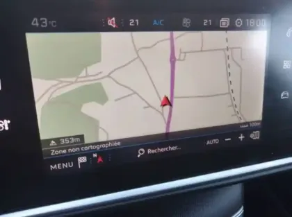 Photo 16 Peugeot 308  PureTech 110ch S&S BVM6