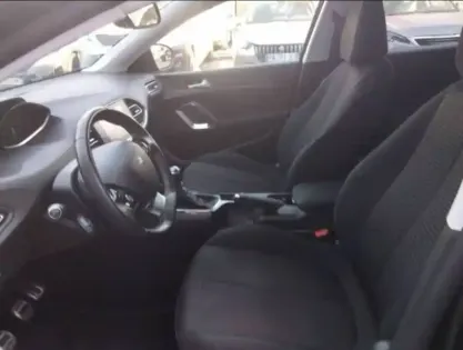 Photo 6 Peugeot 308  PureTech 110ch S&S BVM6