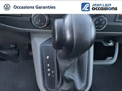 Photo 15 Volkswagen Caravelle  6.1 2.0 TDI 150 BMT Courte DSG7