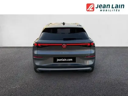 Photo 5 Volkswagen T-roc  1.5 eTSI EVO2 Hybrid 150 ch DSG7