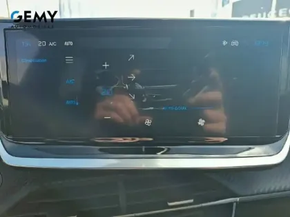 Photo 14 Peugeot 2008  Hybrid 145 e-DCS6