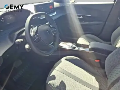 Photo 8 Peugeot 2008  Hybrid 145 e-DCS6