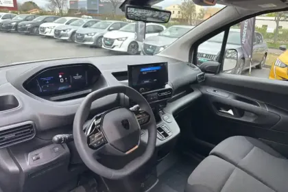 Photo 16 Peugeot Partner  FOURGON M 650 KG BLUEHDI 130 S&S EAT8