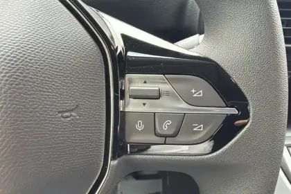 Photo 25 Peugeot Partner  FOURGON M 650 KG BLUEHDI 130 S&S EAT8