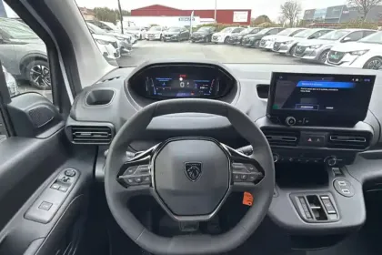 Photo 17 Peugeot Partner  FOURGON M 650 KG BLUEHDI 130 S&S EAT8