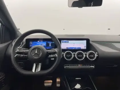 Photo 55 Mercedes Classe B  200 d 8G-DCT