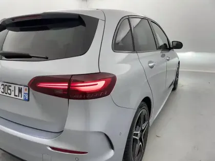 Photo 33 Mercedes Classe B  200 d 8G-DCT