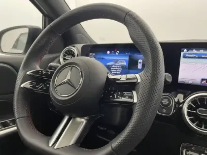 Photo 92 Mercedes Classe B  200 d 8G-DCT