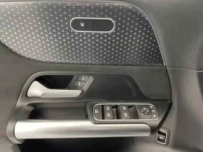 Photo 26 Mercedes EQA  250+