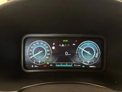 Photo 34 Hyundai Kona  Hybrid 141