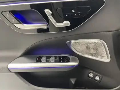 Photo 61 Mercedes Classe C  Break 300 e 9G-Tronic e-Hybrid EQ