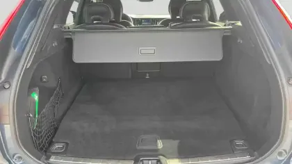 Photo 11 Volvo Xc60  T6 Recharge AWD 253 ch + 87 ch Geartronic 8