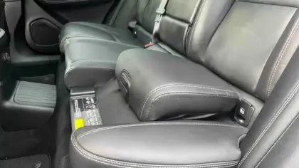 Photo 27 Volvo Xc60  T6 Recharge AWD 253 ch + 87 ch Geartronic 8