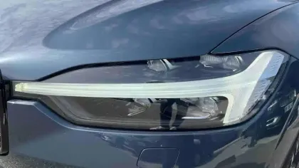 Photo 16 Volvo Xc60  T6 Recharge AWD 253 ch + 87 ch Geartronic 8