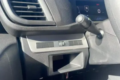 Photo 20 Peugeot Expert  FGN M DIESEL 150 CH MANUELLE