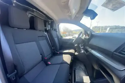 Photo 10 Peugeot Expert  FGN M DIESEL 150 CH MANUELLE