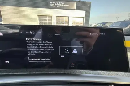 Photo 16 Peugeot 3008  Electrique 210 ch 73 kWh