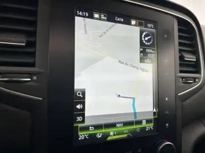 Photo 31 Renault Megane Gén. IV (BFB) Ph1 Intens 5