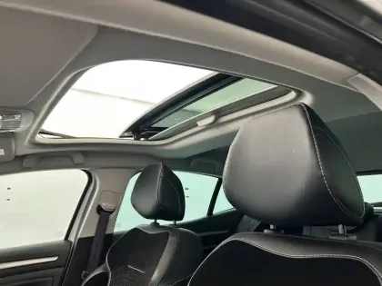 Photo 66 Renault Megane Gén. IV (BFB) Ph1 Intens 5