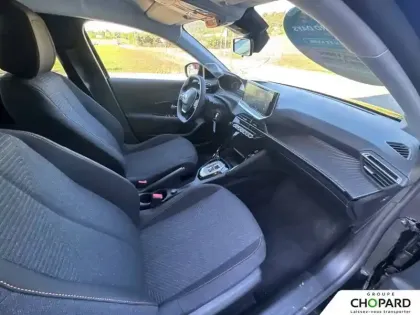 Photo 12 Peugeot 208  Hybrid 110 ch e-DCS6