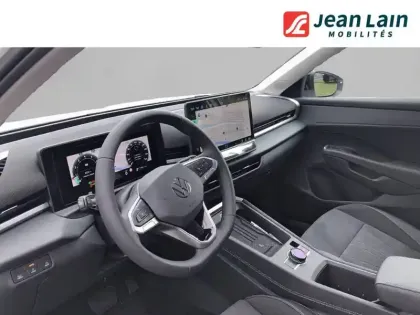 Photo 10 Volkswagen T-roc  1.5 eTSI EVO2 Hybrid 116 ch DSG7