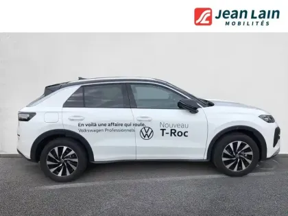 Photo 39 Volkswagen T-roc  1.5 eTSI EVO2 Hybrid 116 ch DSG7