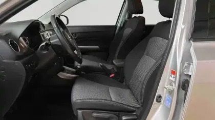 Photo 43 Suzuki Vitara  1.4 Boosterjet Hybrid