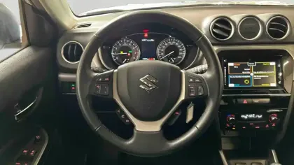 Photo 44 Suzuki Vitara  1.4 Boosterjet Hybrid