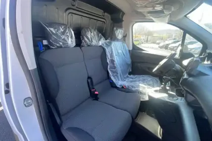 Photo 12 Peugeot Partner  FGN DIESEL 100 CH M CHARG UT MAJ MANUELLE