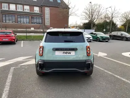 Photo 26 Renault 4 Renault  E-Tech Electrique 150 ch autonomie confort