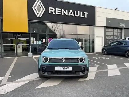 Photo 41 Renault 4 Renault  E-Tech Electrique 150 ch autonomie confort