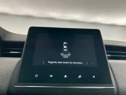 Photo 31 Renault Clio Gén. V (BJA) Ph2 Evolution 5