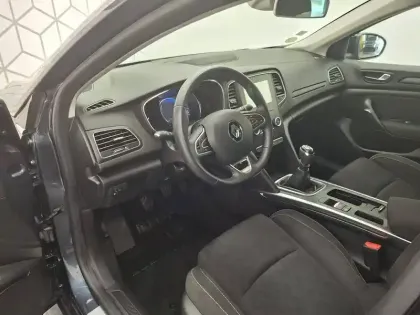 Photo 27 Renault Megane Mégane IV Berline Blue dCi 115