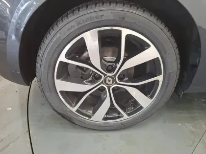 Photo 12 Renault Megane Mégane IV Berline Blue dCi 115