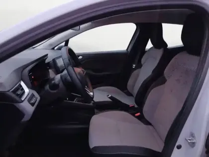 Photo 9 Renault Clio  Blue dCi 100 ch GSR2