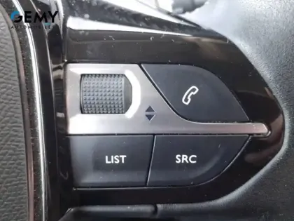 Photo 14 Peugeot 208  PureTech 100 S&S EAT8