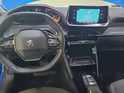 Photo 42 Peugeot 208 Gén. II Ph1 NG Allure 5