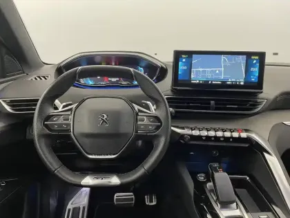 Photo 21 Peugeot 3008  Hybrid 225 e-EAT8