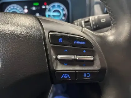 Photo 76 Hyundai Kona  1.6 CRDi 136 DCT-7 Hybrid 48V