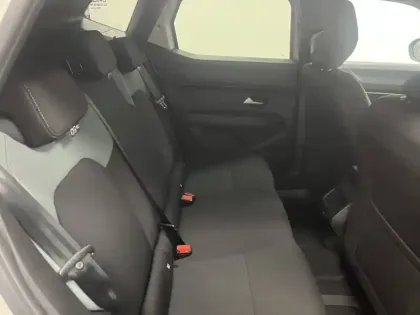 Photo 36 Dacia Duster  Hybrid-G 150 4x4