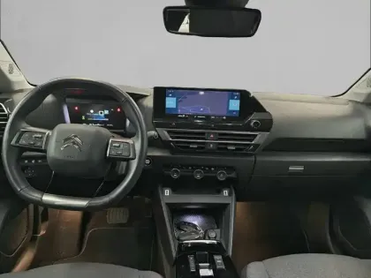 Photo 7 Citroën C4 e- 136 ch Automatique