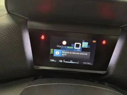 Photo 9 Citroën C4 e- 136 ch Automatique