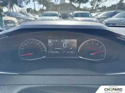 Photo 62 Peugeot 208  PureTech 75 S&S BVM5