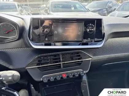 Photo 33 Peugeot 208 Gén. II Ph1 NG Like 5