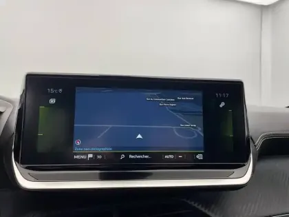 Photo 51 Peugeot 208  PureTech 100 S&S EAT8